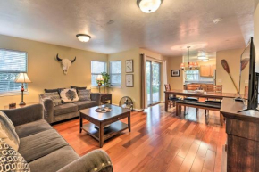 Near Skiing and Hiking Inviting Retreat in Victor!